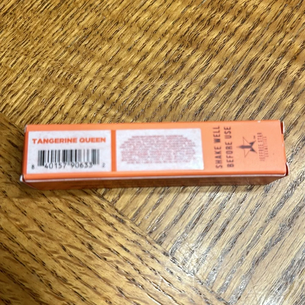 Jeffree Star Velour Liquidd Lipstick Shade Tangerine Queen